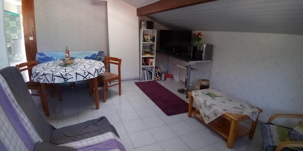 Zimmer Mit Fruehstueck Challes-les-Eaux Exterior foto